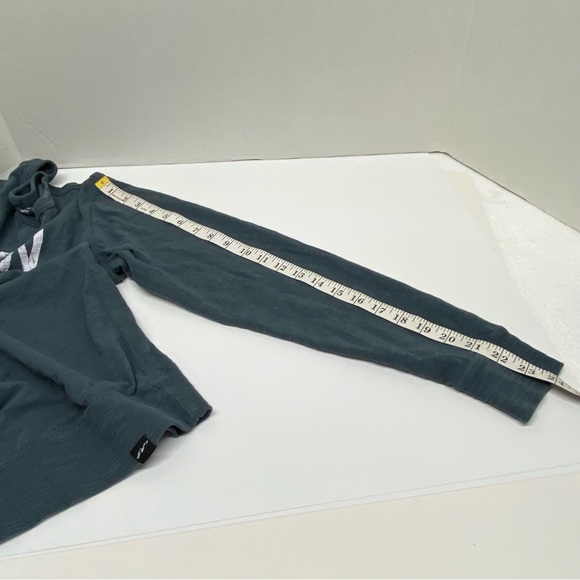 Ocean Child Long sleeve T Shirt Small Kite Surfer Retro Vintage Style Blue Green - Picture 10 of 11